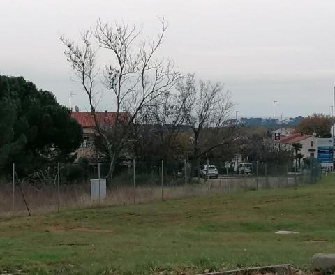 Unique building land in Porec with possibility to start construction immediately - pic 7