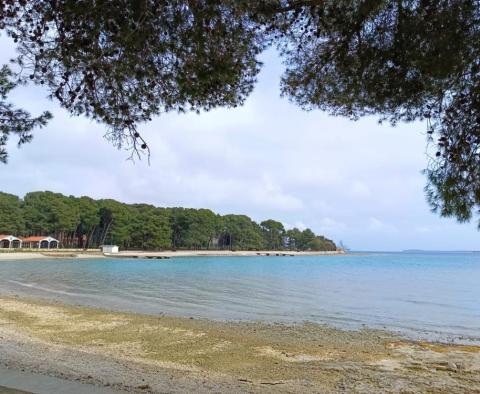 Apart-Haus mit 9 Wohnungen in Valbandon, nur 900 Meter vom Strand entfernt - foto 41