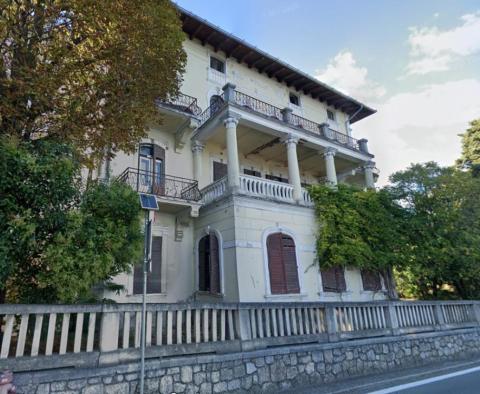 Villa for modernization in Lovran just 20 meters from the sea, with modernization project - pic 27