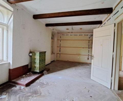 Villa for modernization in Lovran just 20 meters from the sea, with modernization project - pic 41