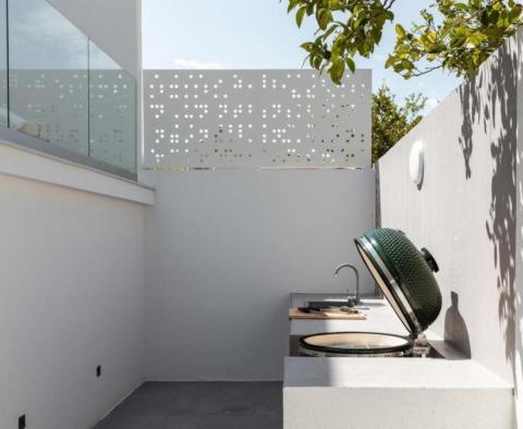 Kiváló modern design villa Supetarban, Brac szigetén - pic 12