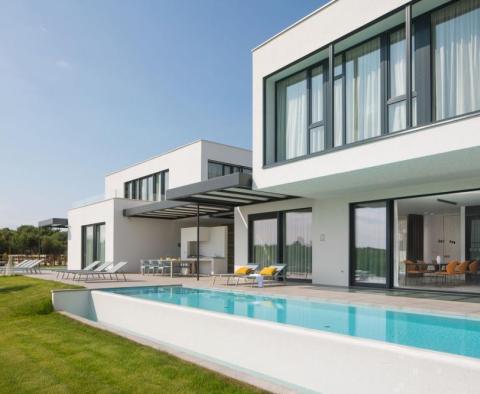 Sensational 5***** villa of contemporary design in Bale, just a few km from famous Rovinj - pic 4