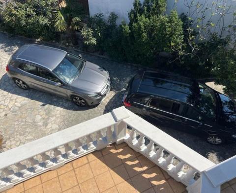 Haus zum Verkauf in Crikvenica, 650 Meter vom Meer entfernt, mit atemberaubendem Meerblick! - foto 7