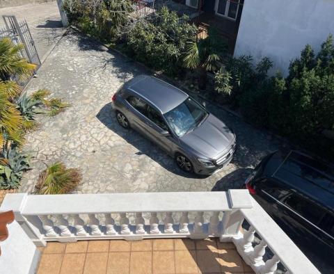 Haus zum Verkauf in Crikvenica, 650 Meter vom Meer entfernt, mit atemberaubendem Meerblick! - foto 8