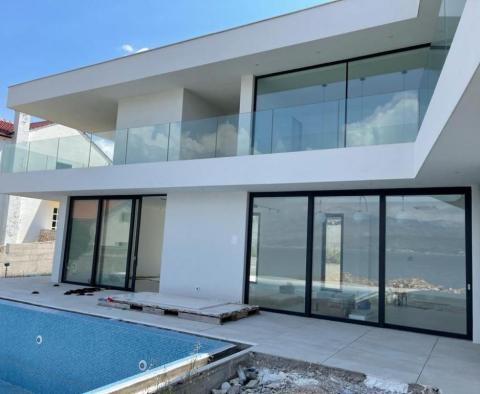 Luxusní vila první linie na prodej na Brači ve Splitské - pic 33