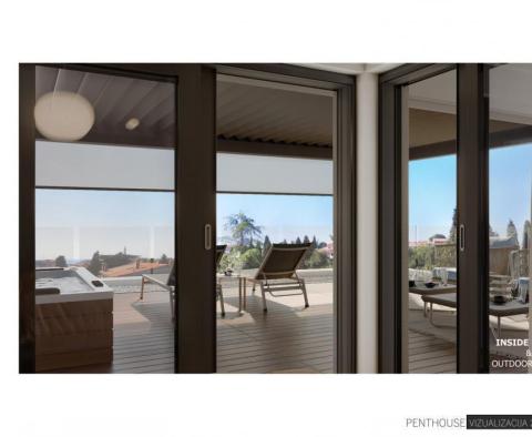 Gyönyörű penthouse eladó Rovinjban egy új butik rezidenciában, 700 méterre a tengertől - pic 27