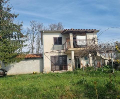 Gemütliches Haus in Jakovici, Tinjan, inmitten der Frühlingsblüte - foto 2