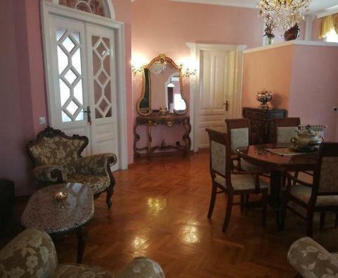 Просторный добротный дом в Каштаньере, Пула, в 2 км от моря - фото 19