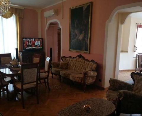 Просторный добротный дом в Каштаньере, Пула, в 2 км от моря - фото 21