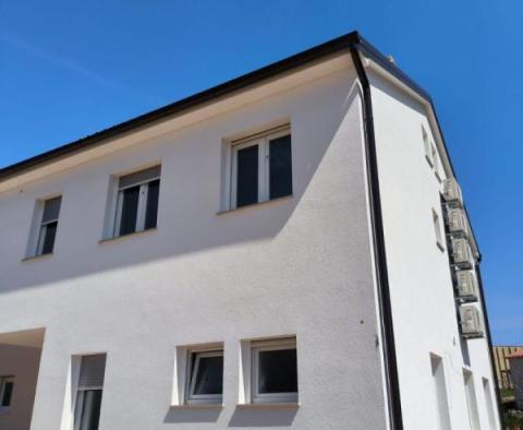 Newly built attached house in Rovinjsko Selo, Rovinj only 7 km from the sea and city centre 