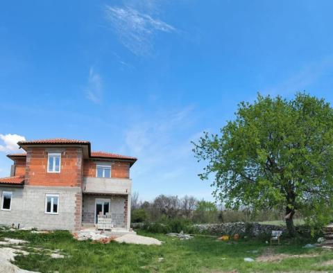 Villa at the final stage of construction in Cere, Žminj - pic 2