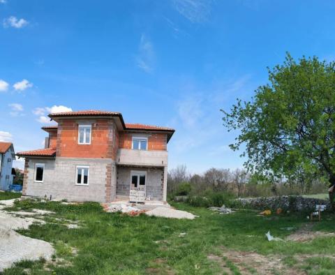 Villa at the final stage of construction in Cere, Žminj - pic 12