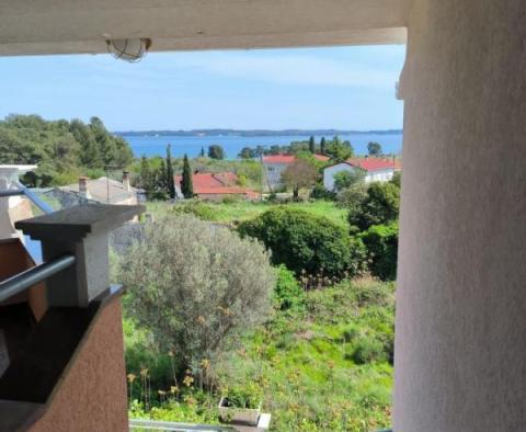 Apart-house with 5 apartments and with sea views in Fažana - pic 3