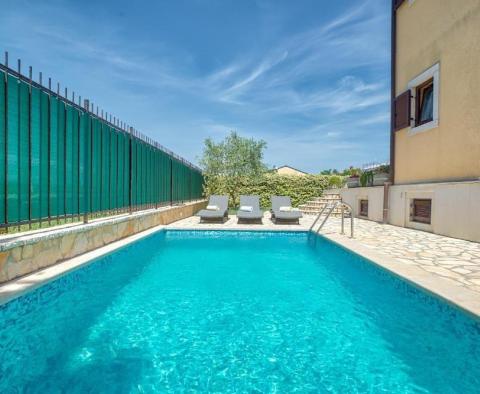 Luxury villa in Medulin 50 meters from the sea - pic 2
