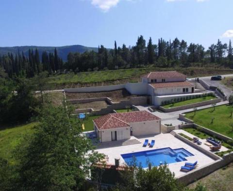 5***** villa in Dubrovnik outskirts in Konavle on 3115 sq.m. of land - pic 31