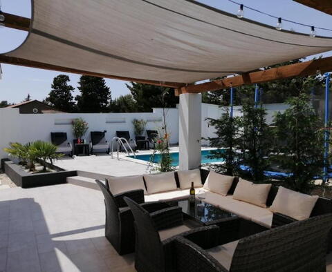 Villa of 2 apartments in Pomer, Medulin region, with pool and sea views - pic 21