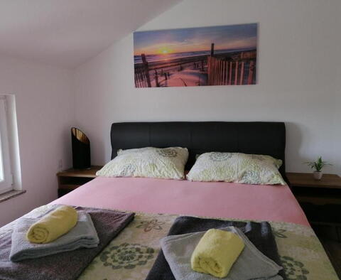 Villa of 2 apartments in Pomer, Medulin region, with pool and sea views - pic 42