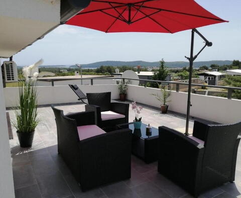 Villa of 2 apartments in Pomer, Medulin region, with pool and sea views - pic 5