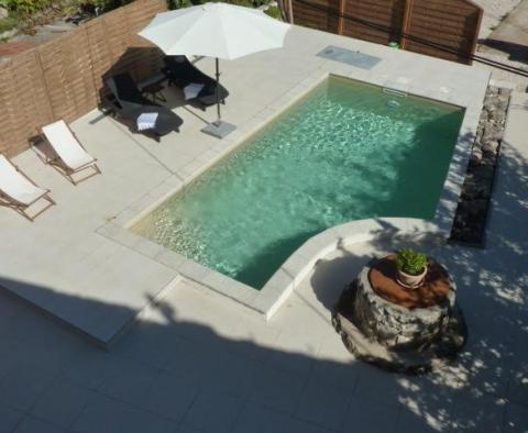 Charming stone villa with pool on the first row to the sea in Zadar area - pic 7