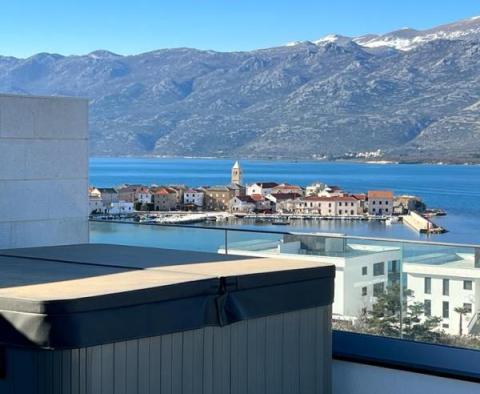 Modern villetta with sea views and swimming pool near Zadar - pic 3