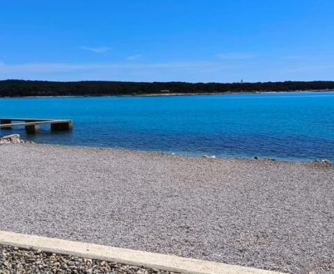 Luxusní nový komplex na 2d lince k moři v Medulinu, pouhých 100 metrů od pláže! - pic 24