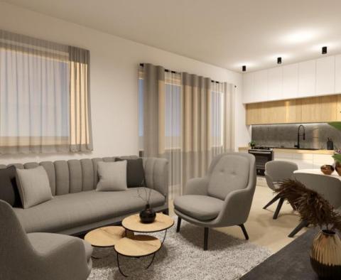 Nově postavené apartmány v Strozanac u Splitu - dokončení v říjnu 2024 - pic 28