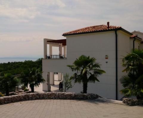 Lux villa in Martinkovac, Rijeka, with swimming pool and sea views - pic 10
