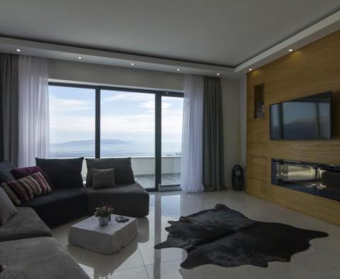 Luxusní vila v Martinkovac, Rijeka, s bazénem a výhledem na moře - pic 19