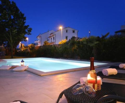 Two villas in Fazana in a package sale only 400 meters from the sea and beach - pic 30