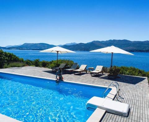 Wunderschön isolierte Villa in erster Meereslinie auf einer romantischen Insel in der Nähe von Dubrovnik! - foto 7