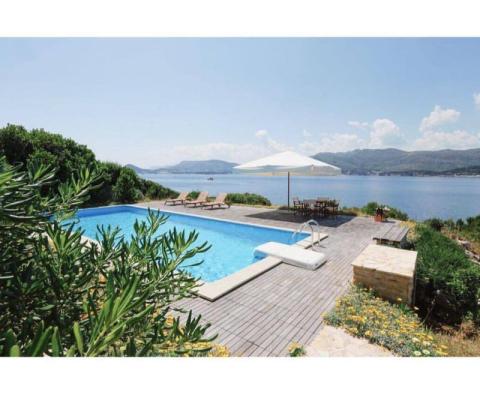 Wunderschön isolierte Villa in erster Meereslinie auf einer romantischen Insel in der Nähe von Dubrovnik! - foto 8