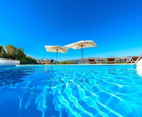 Wunderschön isolierte Villa in erster Meereslinie auf einer romantischen Insel in der Nähe von Dubrovnik! - foto 4