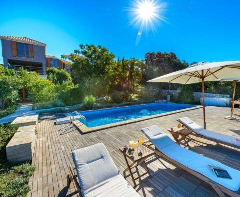 Wunderschön isolierte Villa in erster Meereslinie auf einer romantischen Insel in der Nähe von Dubrovnik! - foto 24