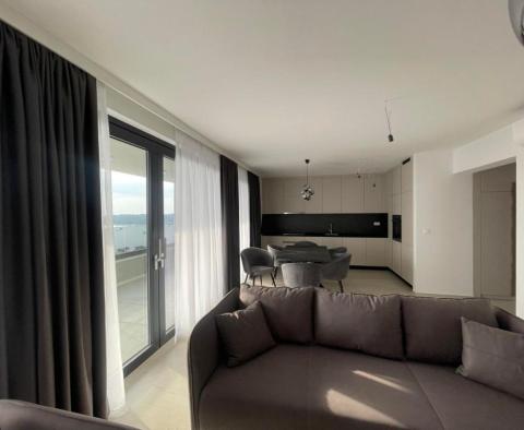 Luxury apartment in Medulin, 190 meters from the sea, with sea views - pic 3
