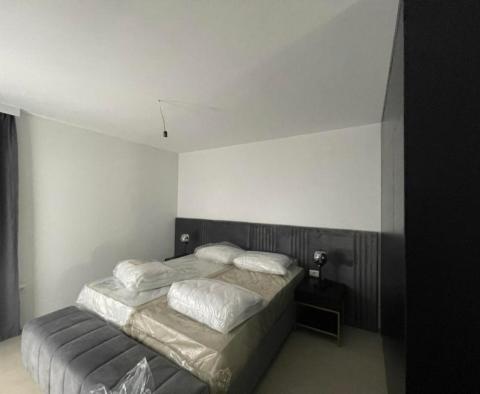 Современная новая меблированная квартира в Медулине, в 190 метрах от моря - фото 16