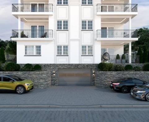 Apartment with a terrace on the ground floor of a new building with a swimming pool near the sea and Opatija in Icici - pic 10