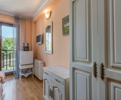 Helles Apartmenthaus zum Verkauf in Poreč mit Meerblick - foto 18