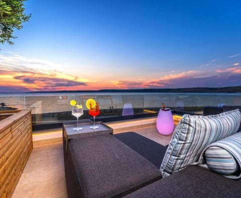Ultra-modern luxury villa 1st row to the sea in Zadar area - pic 8