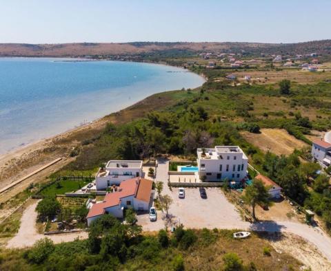 Ultra-modern luxury villa 1st row to the sea in Zadar area - pic 3