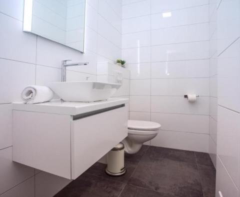 Csodálatos új villa az Omis riviérán, nagyon privát és bájos - pic 20