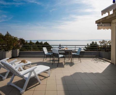 Appartement exceptionnel dans un complexe 5***** en bord de mer avec piscine près de Split - pic 15