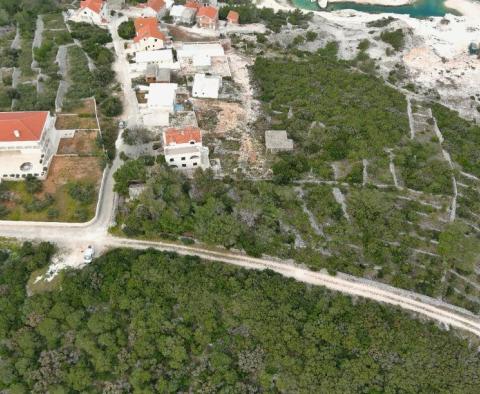 Продается городской земельный участок в Повле, остров Брач, всего в 200 метрах от моря - фото 5