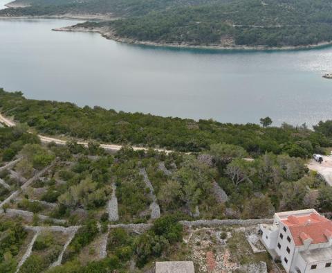 Продается городской земельный участок в Повле, остров Брач, всего в 200 метрах от моря - фото 11