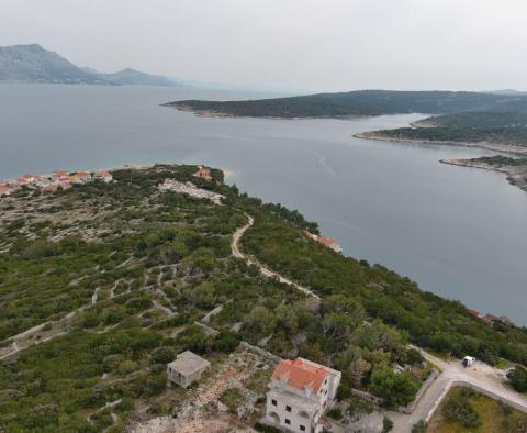 Продается городской земельный участок в Повле, остров Брач, всего в 200 метрах от моря - фото 12