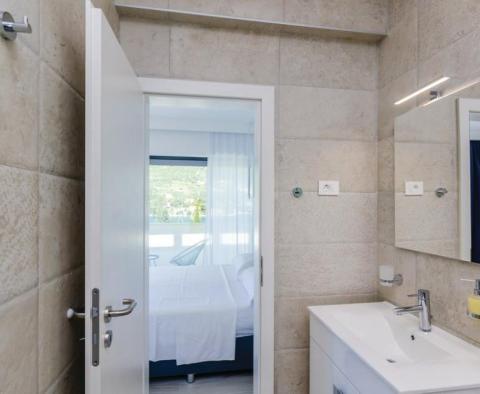 Neue moderne Villa am Stadtrand von Dubrovnik in der ersten Meereslinie, nur 30 Meter vom Strand entfernt - foto 22