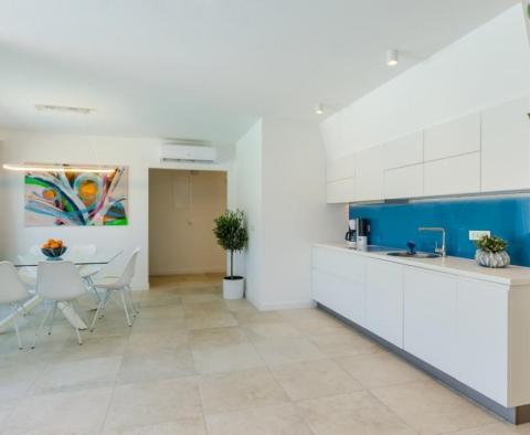 Neue moderne Villa am Stadtrand von Dubrovnik in der ersten Meereslinie, nur 30 Meter vom Strand entfernt - foto 31
