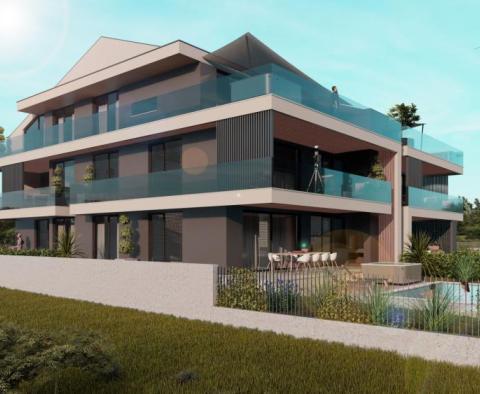Эксклюзивная новая квартира в 500 метрах от моря в бутик-резиденции в Ровине - фото 9