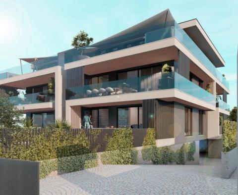 Эксклюзивная новая квартира в 500 метрах от моря в бутик-резиденции в Ровине - фото 10