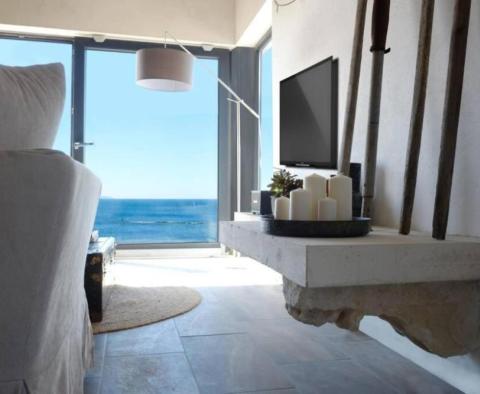 Außergewöhnliche moderne Villa am Meer auf der Insel Vis! - foto 50