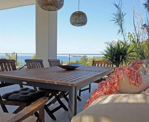 Außergewöhnliche moderne Villa am Meer auf der Insel Vis! - foto 52